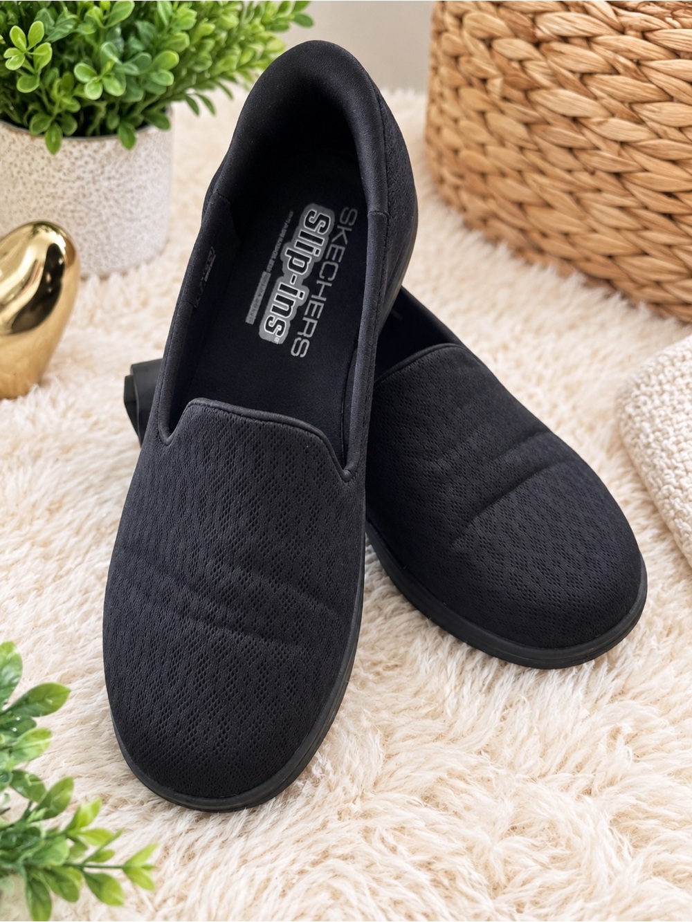 Skechers Black Slip-In Comfort Moccasins